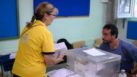 Correos Cash amplía a 11 cajas rurales la retirada o ingreso de dinero en sus oficinas