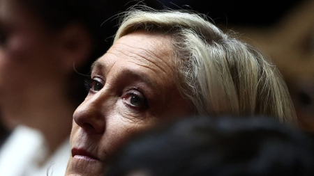 Casi la mitad de los franceses quiere a Marine Le Pen como candidata presidencial