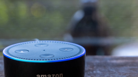 Los usuarios de los altavoces Alexa se ven obligados a elegir entre la privacidad y la personalización