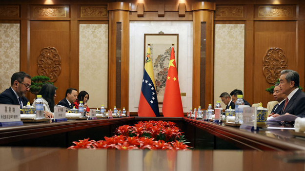 China y Venezuela conquistan Nueva York sin disparar un tiro