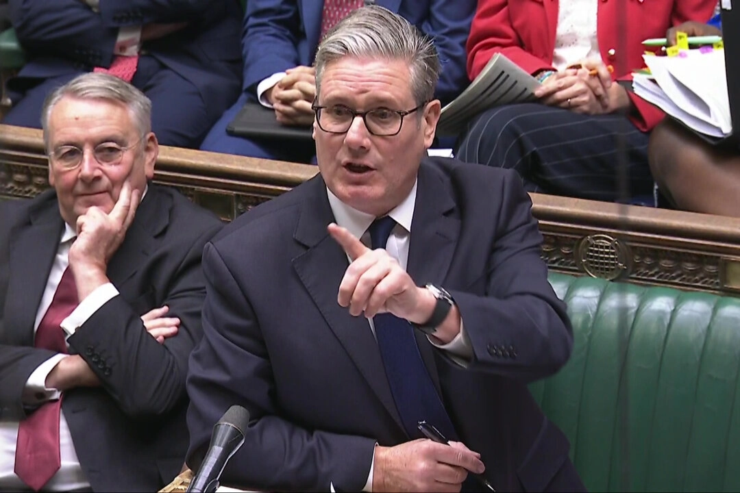 El primer ministro británico divulga declaraciones de testigos que detallan el «espionaje a gran escala» del PCCh en el Reino Unido