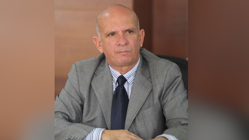 Hugo Carvajal, 2016. Composición hecha por Epoch Times España con foto de Wikipedia. Crédito: CC BY-SA 4.0.