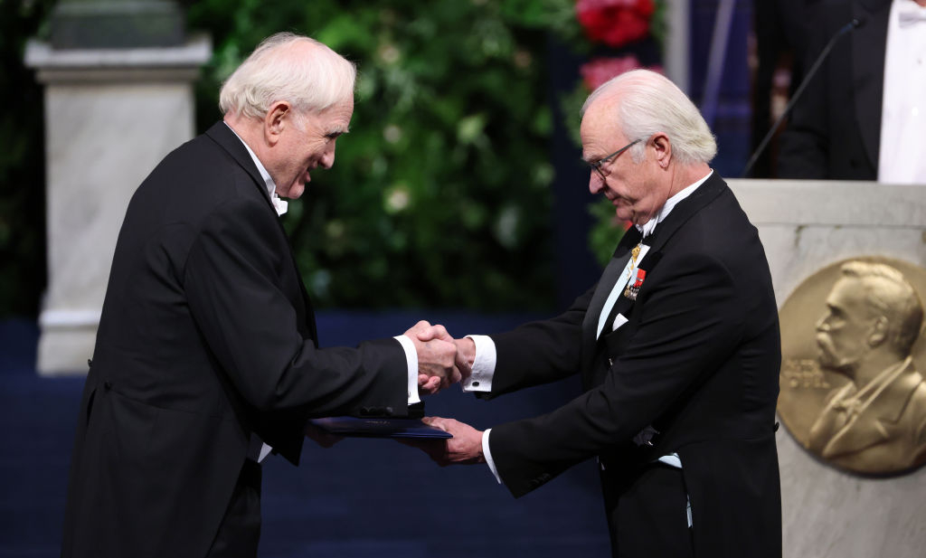 El Nobel de Física «negacionista» del cambio climático dice que «estamos inundados de pseudociencia»