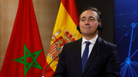 El presidente de Canarias alerta del riesgo de los «afanes expansionistas» de Marruecos