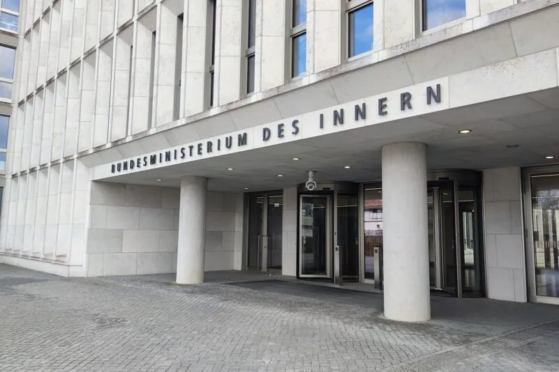 El Ministerio del Interior alemán prohíbe la asociación «Muslim Interactive»