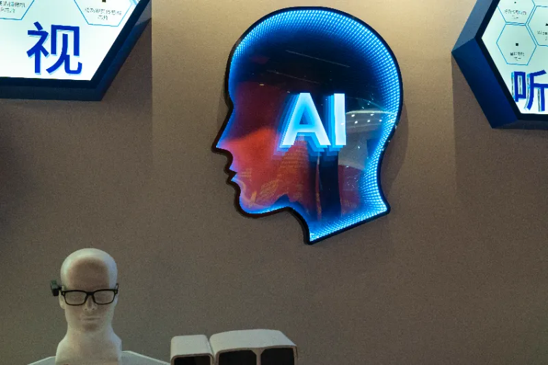 Un estudio revela que universidades occidentales comparten libremente sus investigaciones en IA con laboratorios chinos