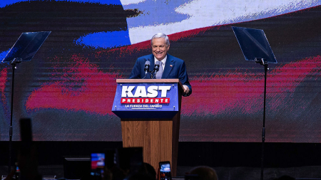 Chile gira el timón: José Antonio Kast es electo presidente con una victoria contundente