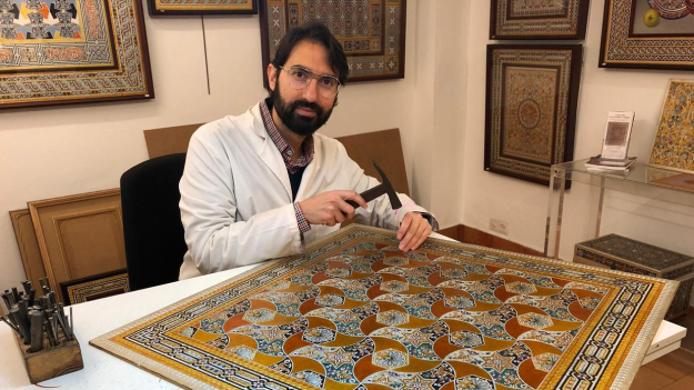 Lujo sobre cuero en Córdoba: el legado artístico omeya que cautiva los gustos más refinados