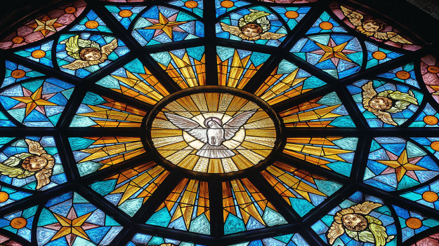 La fascinación mística de las vidrieras: un arte que perdura a través de los siglos