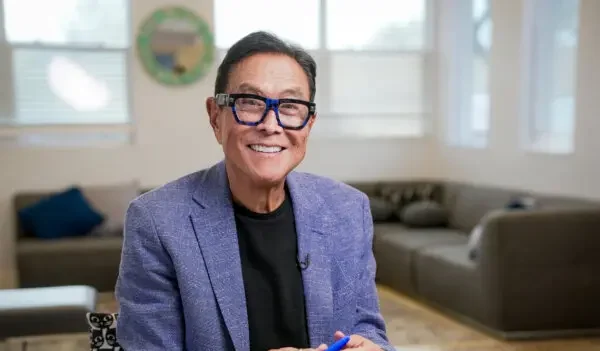 El autor de «Padre rico, padre pobre» advierte sobre el comunismo en las instituciones financieras