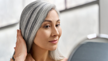 ¿Y si las canas fueran un escudo contra el cáncer?